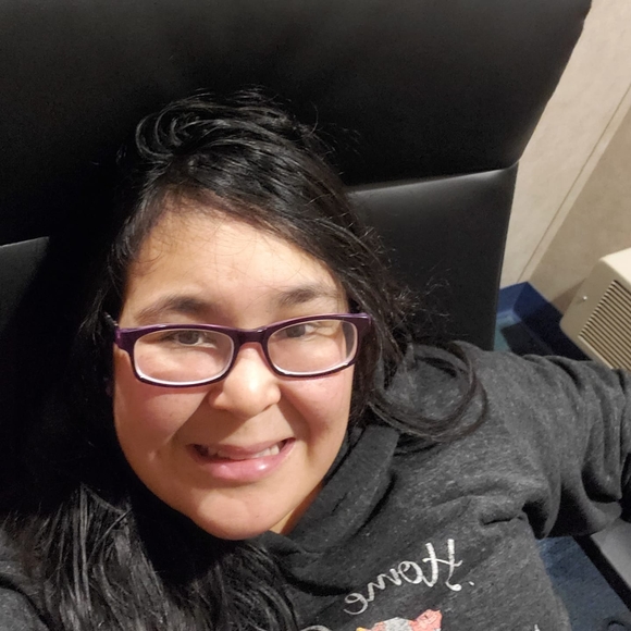 Meet your Posher, Diana - Picture 1 of 1